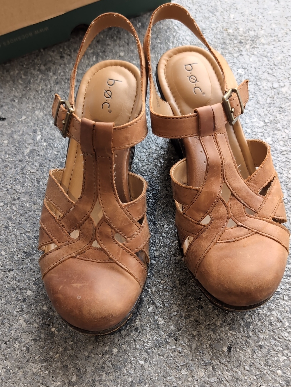 b.o.c. Tan Lizzie Wedges - Picture 3 of 6